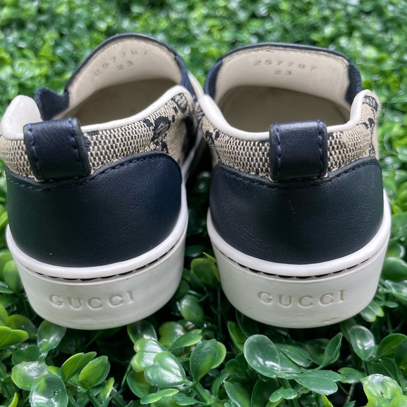 Unisex Gucci toddler sneakers Size 23, US size 7 - Picture 3 of 6
